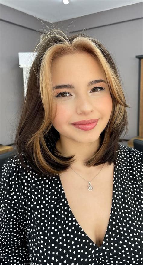 17 Short Haircuts For Women With Round Face Inspired Beauty Reverasite