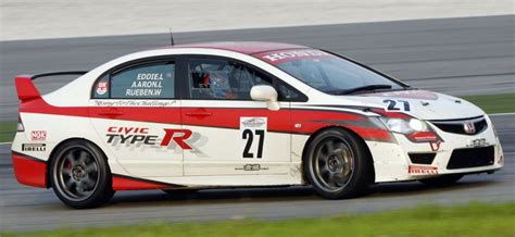 Tunku Hammam And Arrows Racing Team Wins Mmer Ahead Of Audi By Just One