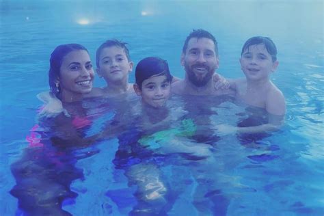 Lionel Messi Mostró Cómo Disfruta De Sus Vacaciones Familiares Y El
