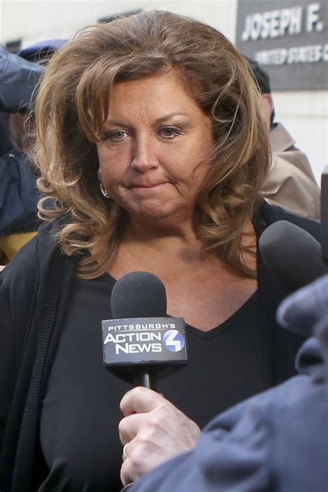 ‘crying Abby Lee Miller ‘cant Get Out Of Bed After Racism Claims And ‘knows She Cant Come