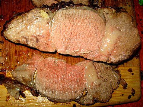 This is what everyone should experience, i only wish. Gotta' Be Prime Rib for Christmas - Tasty Island