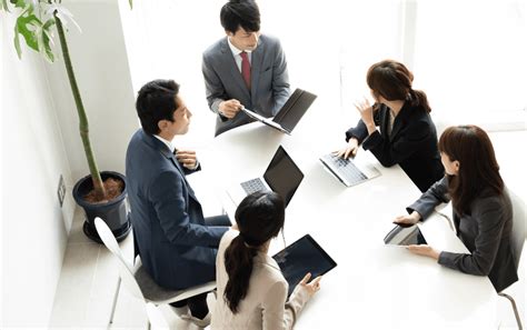 Japanese Work Culture How Is It Different From The Us Coto Academy