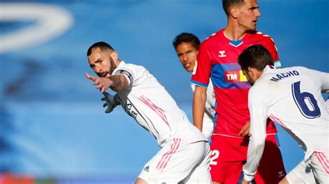 Karim Benzema passed fit for Real Madrid clash with ...