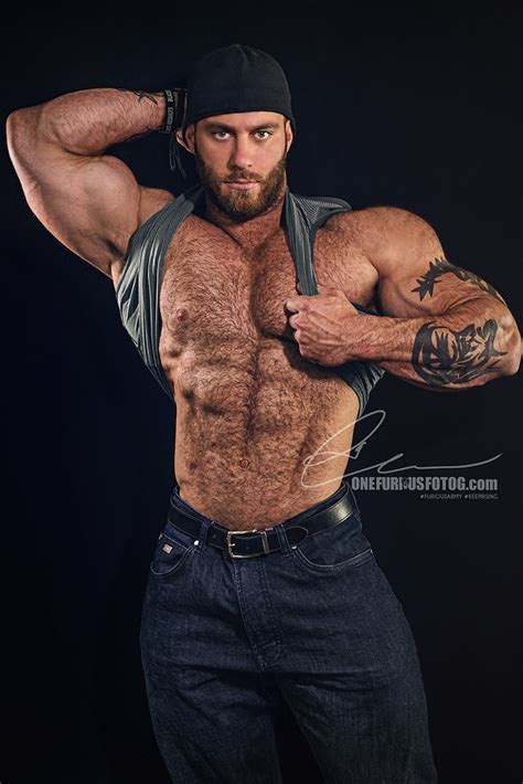Pin By Joshthegiant On Tattoo Muscle Men Men Muscular Men