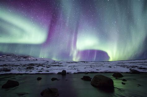 Aurora Borealis. Iceland. Photographed by Vilhjálmur Ólafsson. : pics