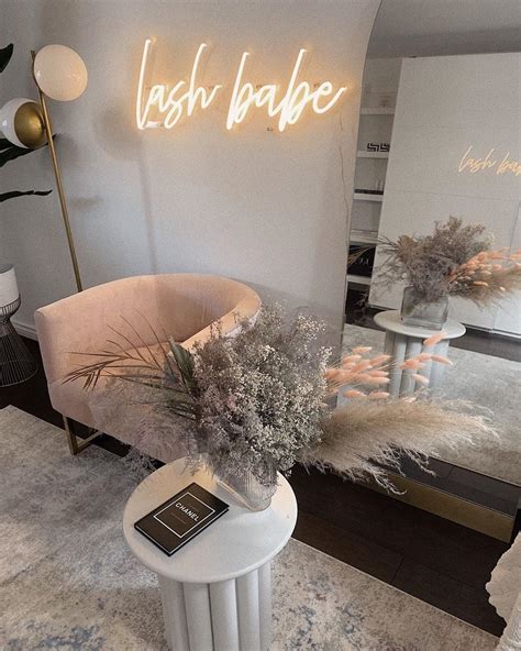 The Lash Shop On Instagram “love The Style Of This Lash Room Sometimes The Little Additions