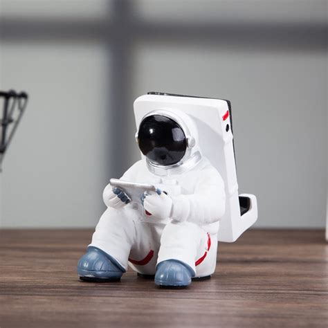 Just Chilling Astronaut Phone Holder The Geek Trove