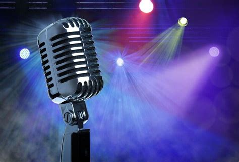 Singing Microphone Wallpaper