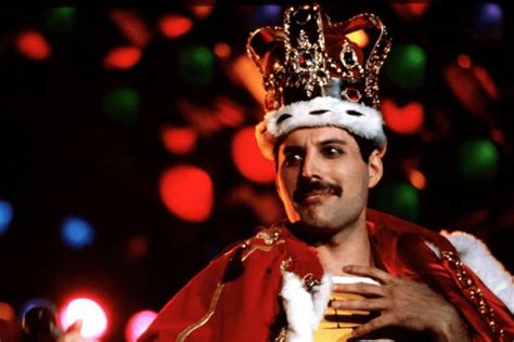 Come è Morto Freddie Mercury Quanti Anni Avrebbe Ora
