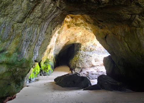 12 Cool Sea Caves In Southern California