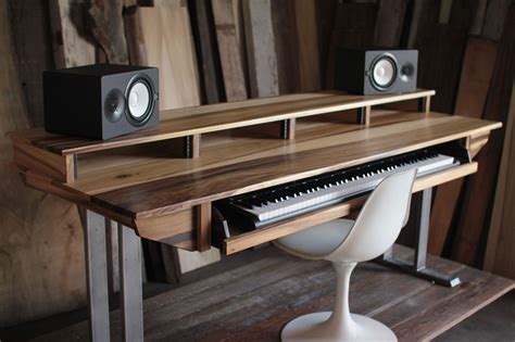 Having a proper recording studio desk can be extremely helpful. Meuble Home Studio Musique - Idéemeubleconception.web
