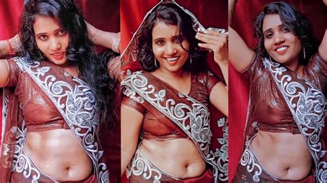 Sexy Bhabhi Amazing Hot Navel 🥵 Sexy Low Waist Saree Hot Blouse Dancing Viral Desi Reelz