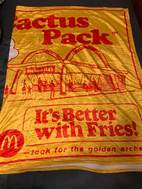 Travis Scott Yellow Blankets | Mercari