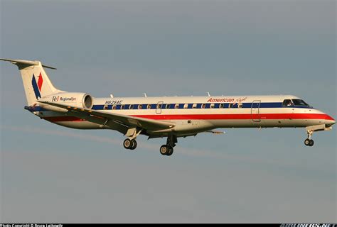 Embraer Erj 145lr Emb 145lr American Eagle Aviation Photo