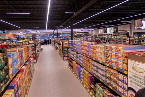 Aldi Unveils New Grocery Store In Livonia