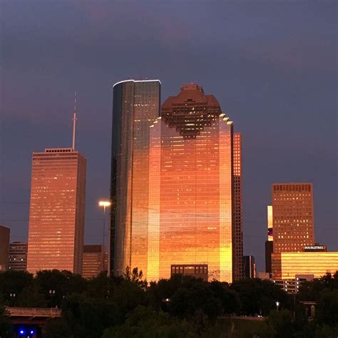 Another Amazing Houston Sunset Killer Puppy Tails