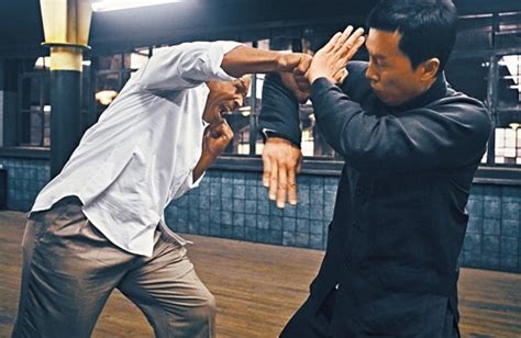 Donnie yen aka yip man vs mike tyson aka frank from ip man 3 step in the octagon to settle the beef once and for all. Donnie Yen Experiences Mike Tyson's Fists in "Ip Man 3 ...