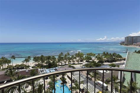 Book Waikiki Beach Marriott Resort And Spa In Honolulu