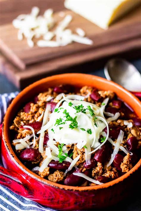 36 healthy instant pot recipes if you're trying to eat a bit better this year. Healthy Instant Pot Turkey Chili Recipe - Delicious Little Bites