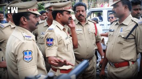Telangana Police Apprehend 4 Involved In Gold Smuggling Hw News English