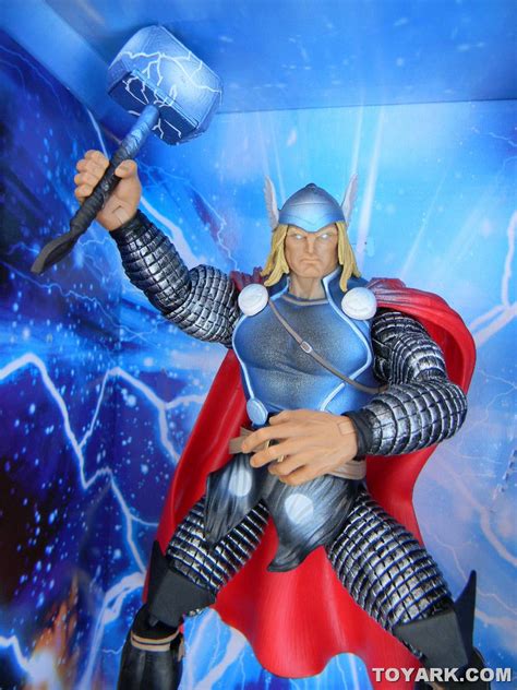 And on april 22nd in australia, and one week later elsewhere. The Return Of Marvel Legends THOR SDCC 2011 - The Toyark ...
