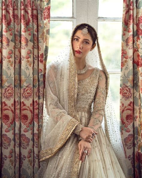 Mahira Khan Looks Adorable In Her Latest Bridal Shoot Pakistantime