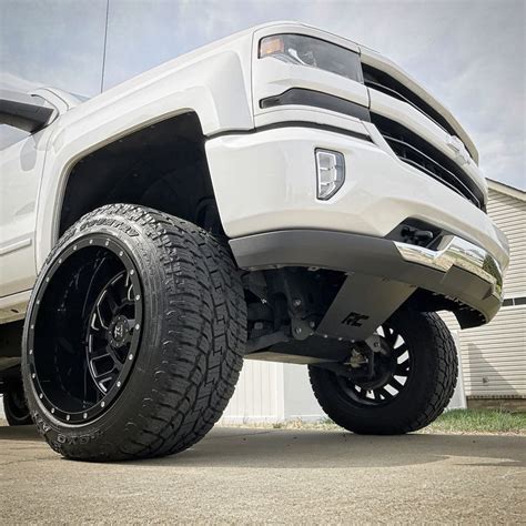 2016 Silverado 7 Rough Country Lift Kit 22x14 Rbp Glock Wheels Toyo At