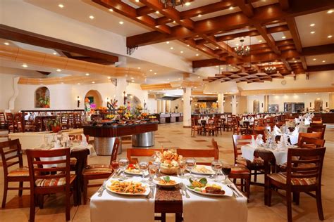 Konaklamanız için fiyatları karşılaştırın ve en iyi teklifi alın. "Restaurant" Dana Beach Resort (Hurghada) • HolidayCheck ...