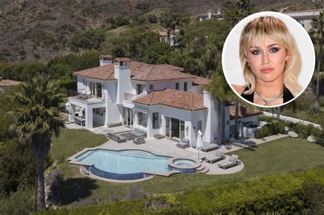 Miley Cyrus Amazing Houses From Tennessee To Los Angeles