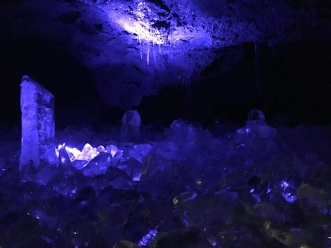 Narusawa Hyoketsu Ice Cave Narusawa Mura Japan Atlas Obscura
