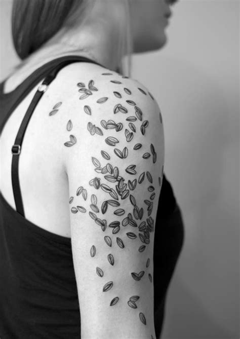 Whether it's a single tattoo or a part of a larger design, the shoulder offers a perfect canvas for all kinds of body art. 40 Impossibly Pretty Shoulder Tattoo Designs For Girls