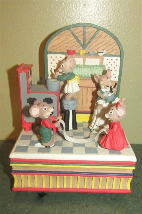 Vintage House Of Lloyd Animated Mice Making Candy Music Box Playscandy