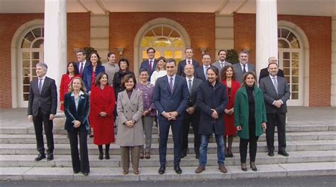 Vídeo Primer Consejo De Ministros Del Nuevo Gobierno De Sánchez