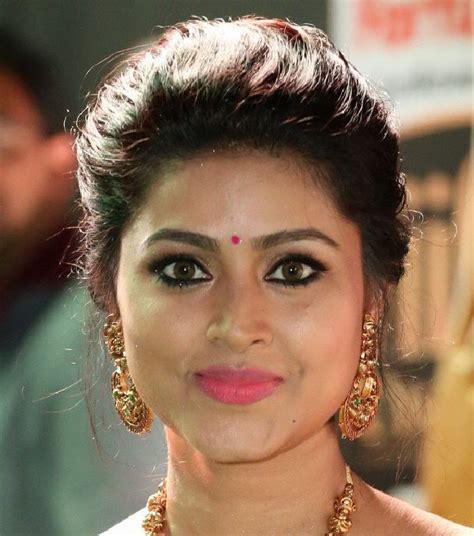 Indian Tv Model Sakshi Chaudhary Smiling Face Closeup Stills Tamil Actress Photos Actress