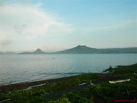Taal volcano, philippines the smallest supervolcano that has formed on the planet 500 000 years ago. Taal Volcano Underwater - 1572 2020 Timeline Of Taal ...