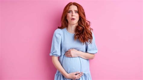 Spicy Pickles And Pbj 15 Women Share Their Weirdest Pregnancy Cravings Mom Blog Life