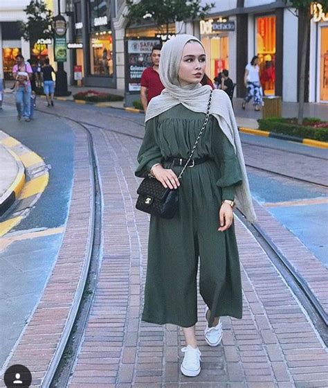 Pin By Haf Tima On Hijabi Style Hijabi Outfits Casual Hijabi