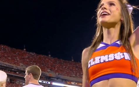 This Clemson Cheerleader Has Better Abs Than You The Spun Whats