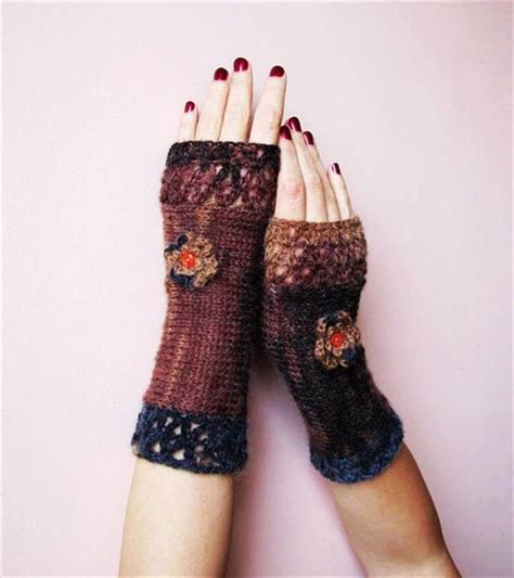 Gloves took note from all the previous decades and came in a number of other lengths, cuts, and colors. 48 Marvelous Crochet Fingerless Gloves Pattern | DIY to Make