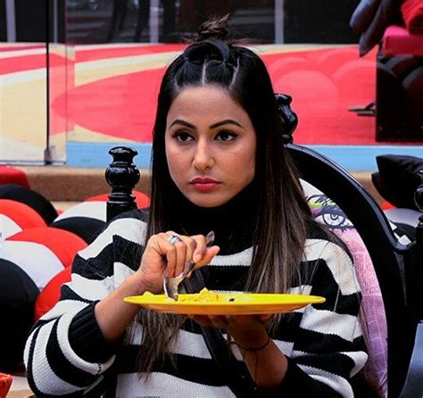 Bigg Boss 11 Finale Who Is Hina Khan A Look At Her Journey Inside The House Tv News India Tv