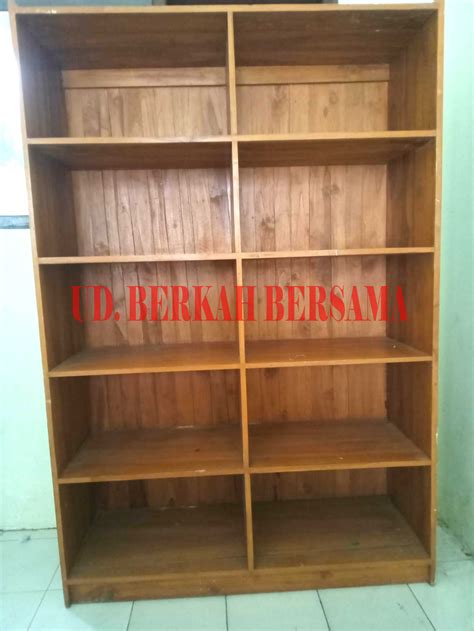 LEMARI RAK KAYU | SIPLah