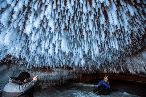 Stunning Ice Formations On Lake Superior Ice Cave Snow Addiction