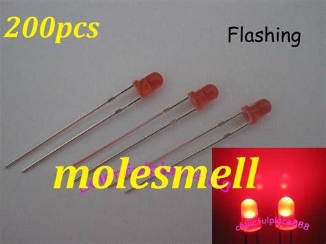 Free Shipping 200pcs 3mm Red Diffused Round Self Flash Flashing Led
