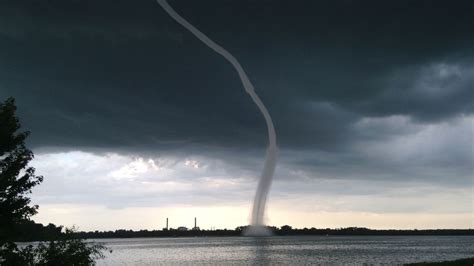 Rope tornado spirals over Lake Manawa