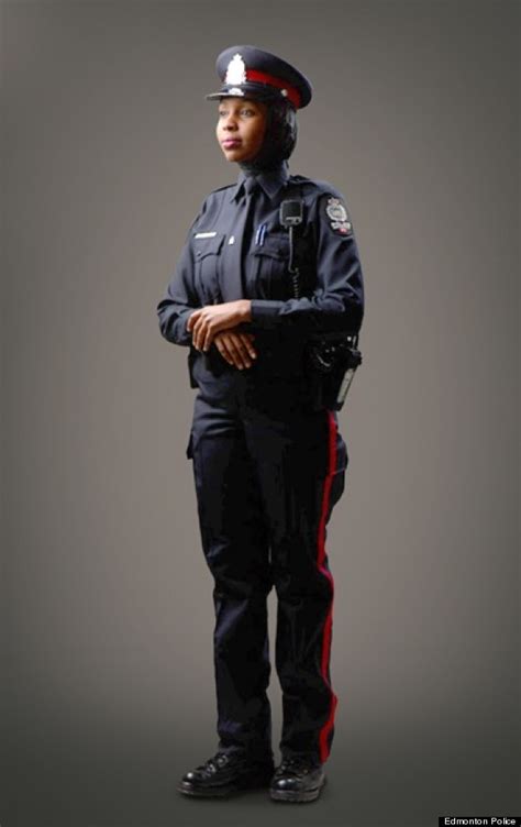 Rcmp Allows Muslim Women Mounties To Wear Hijab