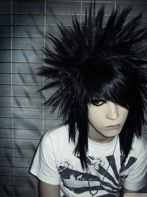 10 Best Short Emo Hairstyles For Guys In 2018 With Images Emo Hair