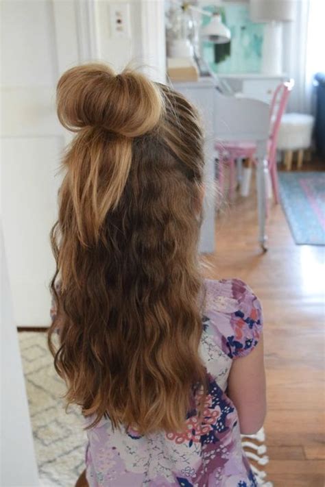Cute little girls hairstyle find the right hairstyle from the largest gallery of hairstyles. 22 Easy Kids Hairstyles — Best Hairstyles for Kids