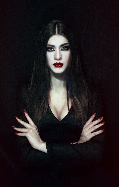 Nice Beautiful Witch Photoshoot Ideas Goth Beauty Gothic Beauty Dark Beauty