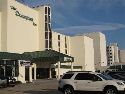 The holiday inn express® & suites virginia beach, va hotel oceanfront attracts vacationers, students, military and business guests alike. Oceanfront Inn - Picture of The Oceanfront Inn, Virginia ...