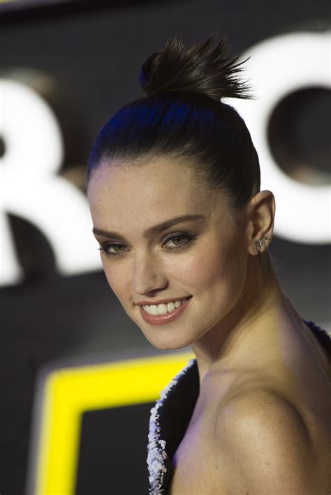 Daisy Ridley Pictures Gallery 51 Film Actresses